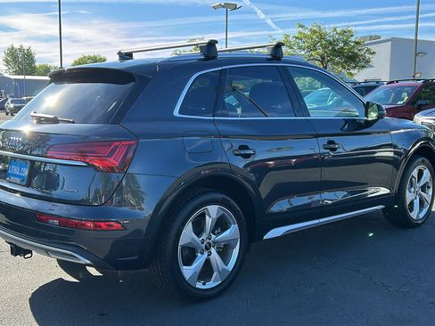 Used 2021 Audi Q5 2.0T Premium Plus w/ Premium Plus Package AWD/4WD image 5