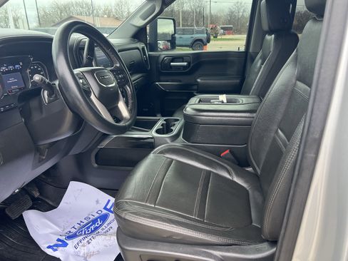 Used 2021 GMC Sierra 3500 Denali w/ Denali Ultimate Package image 15
