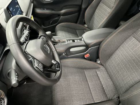Certified 2026 Honda HR-V Sport image 10