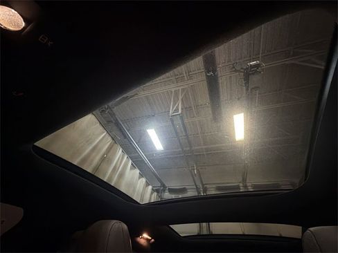 Used 2015 Mercedes-Benz GLA 250 4MATIC image 23