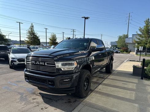 Used 2022 RAM 2500 Laramie AWD/4WD image 7