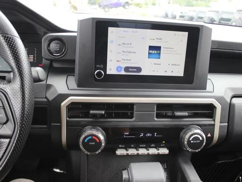 Used 2026 Toyota Tacoma SR w/ SR Upgrade Package AWD/4WD image 4