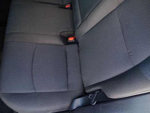 Used 2022 Toyota RAV4 LE image 14