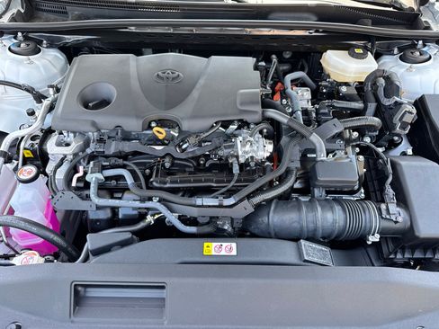 New 2026 Toyota Camry SE FWD image 8