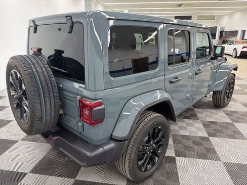 Used 2025 Jeep Wrangler Sahara 4xe w/ Safety Group image 7