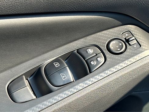 New 2026 Nissan Altima 2.5 SV w/ SV Special Edition Package FWD image 30