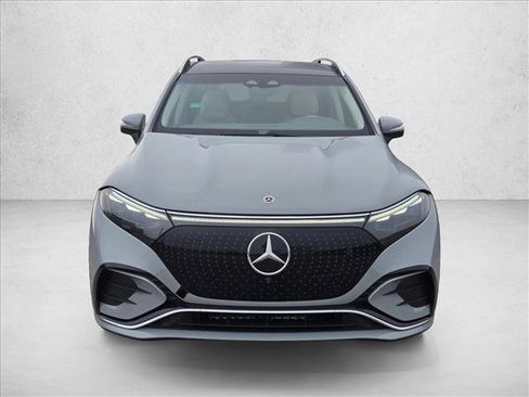 New 2026 Mercedes-Benz EQS 400 4MATIC SUV image 6