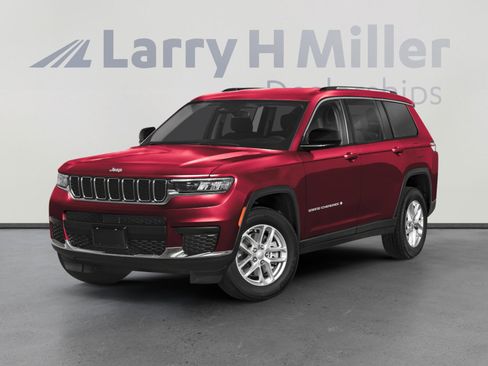 Used 2023 Jeep Grand Cherokee L Limited AWD/4WD image 1