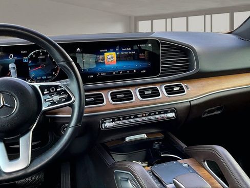 Used 2022 Mercedes-Benz GLE 450 4MATIC image 9