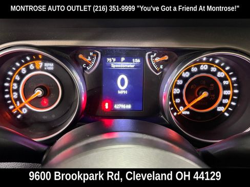 Used 2018 Jeep Wrangler Sport AWD/4WD image 24
