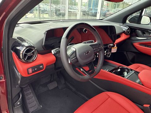 New 2025 Chevrolet Blazer EV SS w/ Performance Package image 37