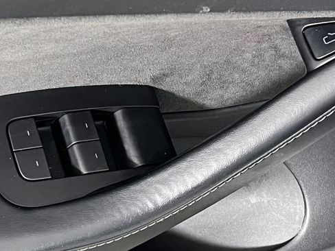 Used 2022 Tesla Model 3 Long Range image 16