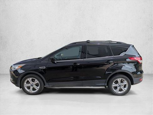 Used 2016 Ford Escape SE w/ SE Leather Comfort Package FWD image 8