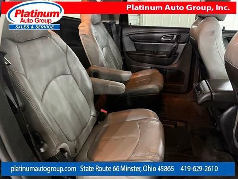 Used 2017 Chevrolet Traverse LT AWD/4WD image 35