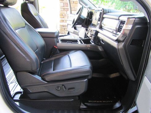 Used 2025 Ford F250 Lariat w/ Tremor Off-Road Package AWD/4WD image 70