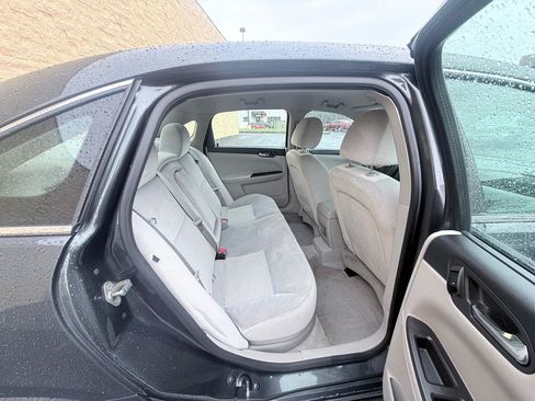 Used 2016 Chevrolet Impala Limited LS FWD image 12
