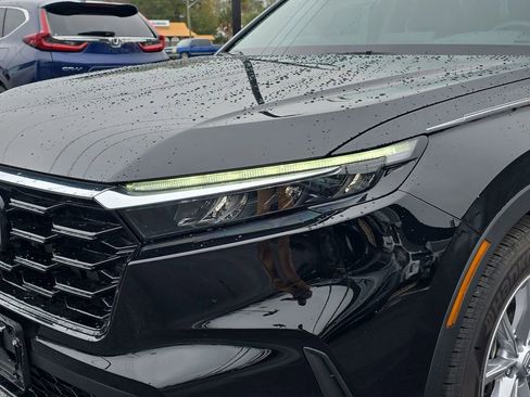 Used 2025 Honda CR-V EX-L image 8