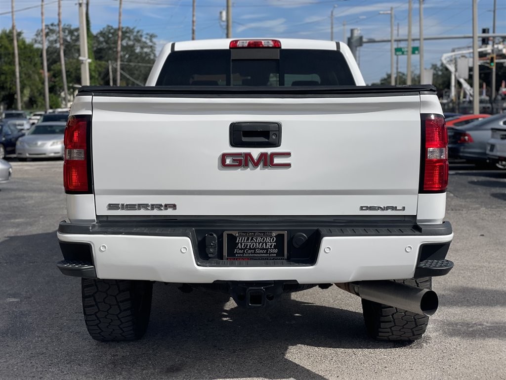 Used 2015 GMC Sierra 2500 Denali w/ Duramax Plus Package AWD/4WD image 8
