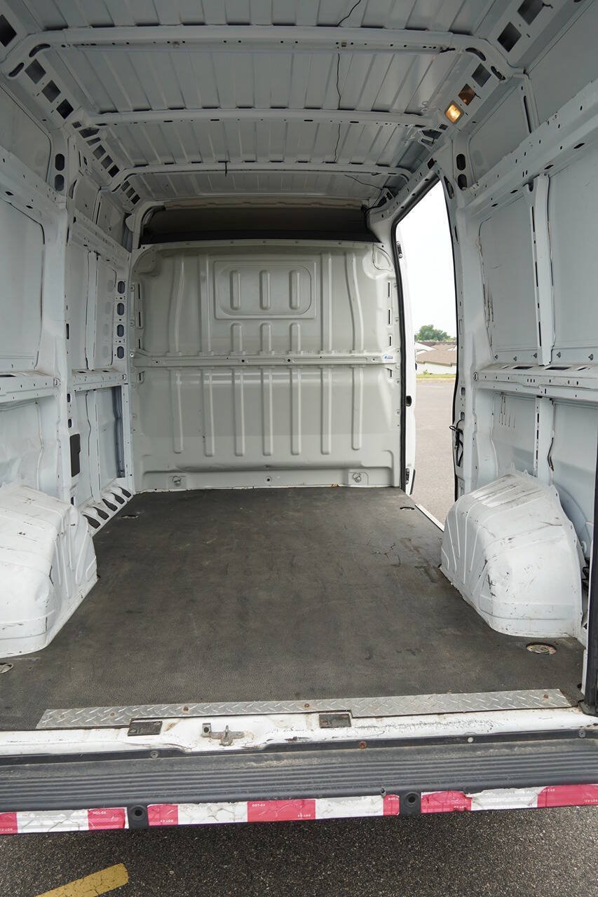 Used 2018 RAM ProMaster 2500 FWD image 25