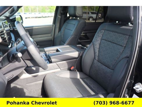 Used 2025 Toyota Sequoia Limited w/ Tow Technology Package AWD/4WD image 28