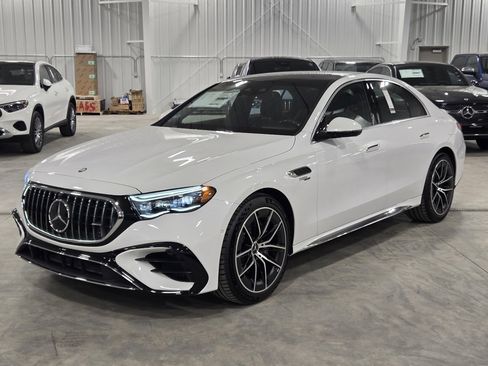 New 2026 Mercedes-Benz E 53 AMG e 4MATIC Sedan image 44