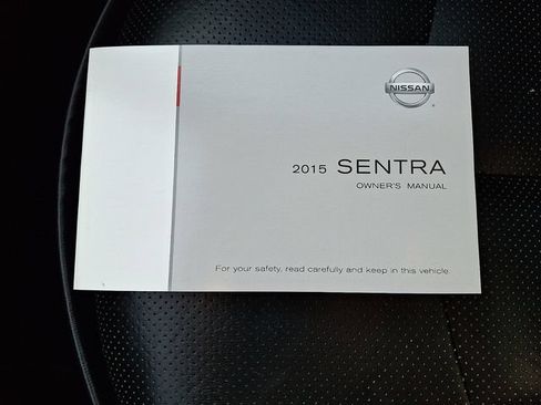 Used 2015 Nissan Sentra SR w/ SR Premium Package FWD image 27