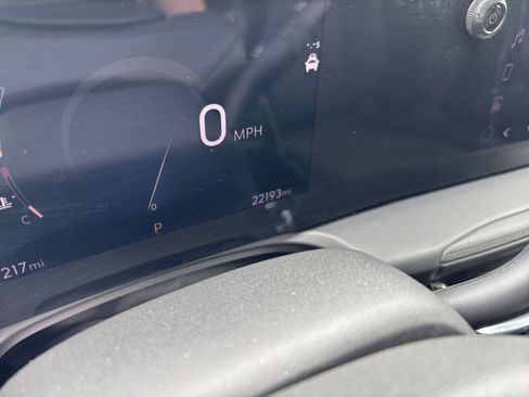 Used 2025 Buick Encore GX Preferred image 40