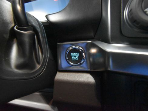 New 2026 Ford F250 4x4 Crew Cab Super Duty image 15