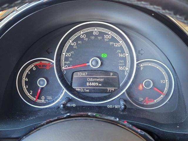 Used 2018 Volkswagen Beetle 2.0T S FWD image 27
