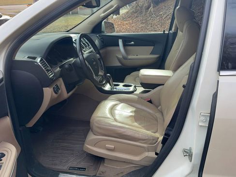 Used 2010 GMC Acadia SLT image 12