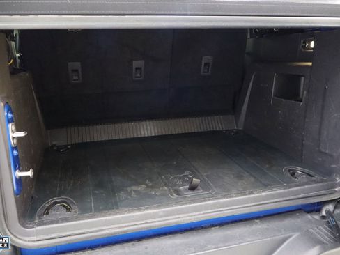 Used 2022 Ford Bronco Black Diamond image 26