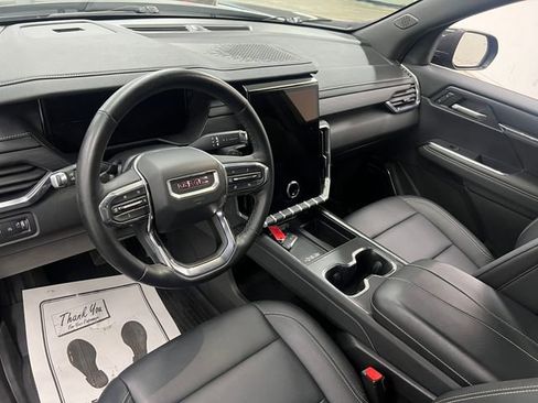 Used 2024 GMC Acadia Elevation w/ Trailering Package AWD/4WD image 15