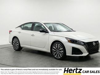 Used 2025 Nissan Altima 2.5 SV video 1