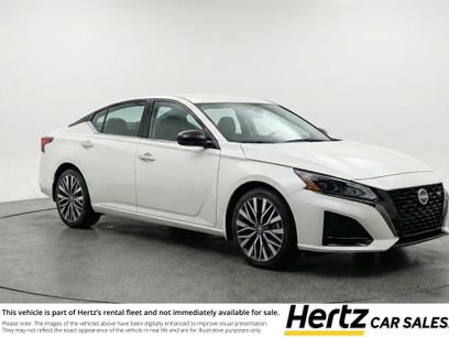 Used 2025 Nissan Altima 2.5 SV