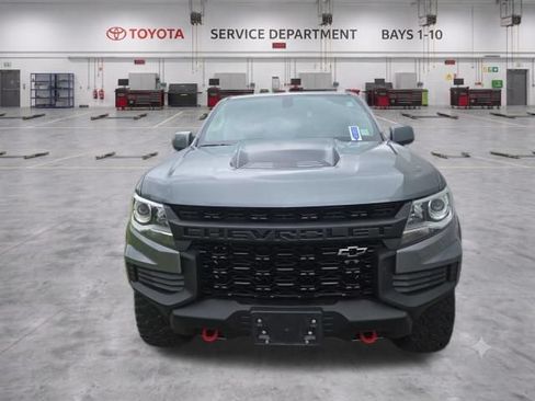 Used 2022 Chevrolet Colorado ZR2 w/ ZR2 Dusk Special Edition AWD/4WD image 4