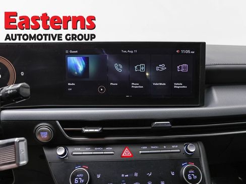Used 2025 Hyundai Sonata SEL FWD image 12