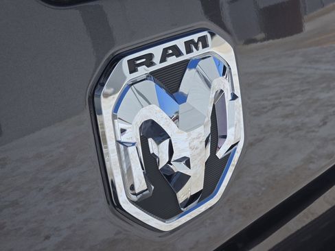 Used 2024 RAM 2500 Laramie w/ Sport Appearance Package image 11