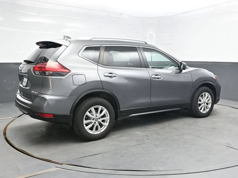 Used 2017 Nissan Rogue SV w/ SV Premium Package AWD/4WD image 8