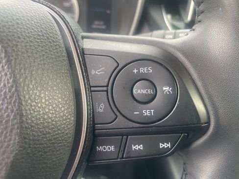 Used 2021 Toyota Corolla SE image 31