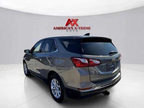 Used 2018 Chevrolet Equinox LT FWD image 3