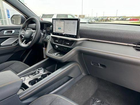 New 2026 Ford Explorer Tremor w/ Tremor Ultimate Package AWD/4WD image 39