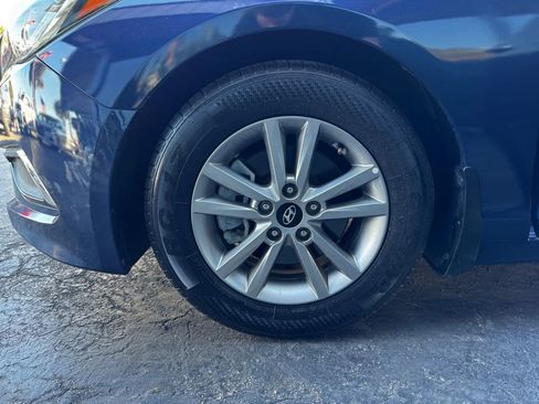 Used 2015 Hyundai Sonata SE w/ Option Group 09 FWD image 27