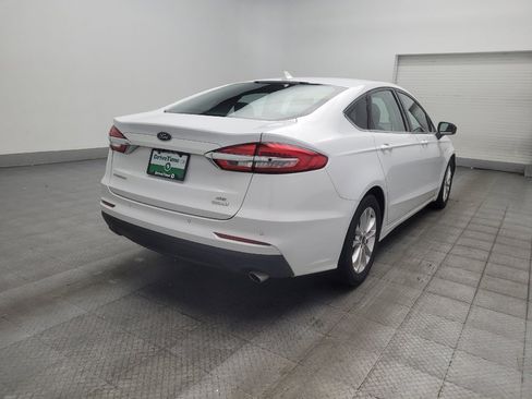 Used 2020 Ford Fusion SE FWD image 9