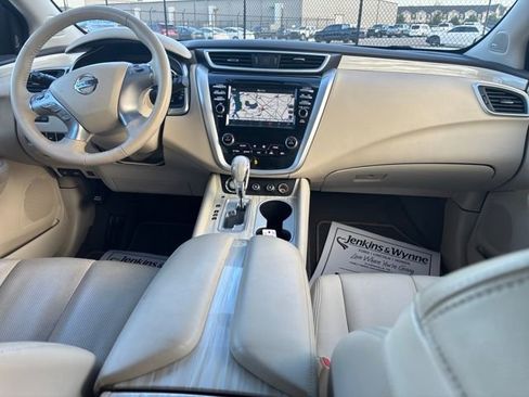 Used 2016 Nissan Murano Platinum w/ Cargo Package image 9