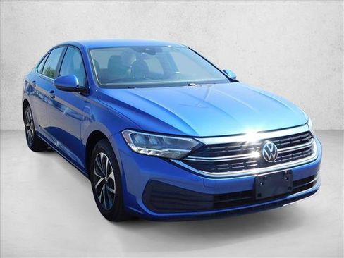 Used 2024 Volkswagen Jetta S FWD image 5