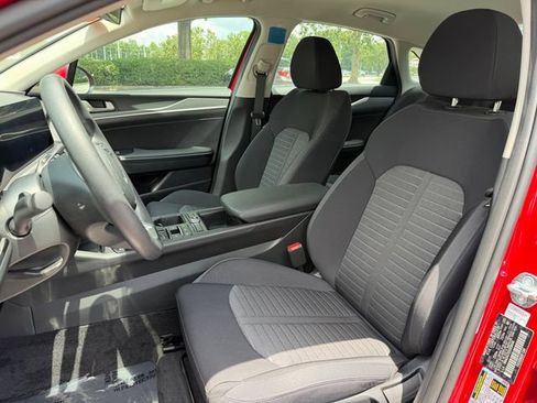 Certified 2025 Kia K5 LXS FWD image 14
