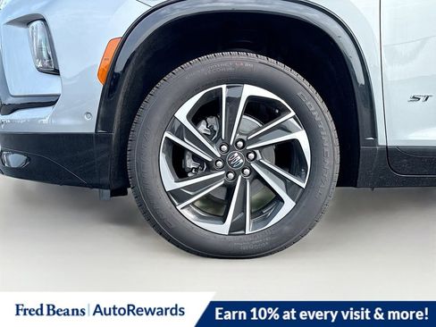 New 2025 Buick Enclave Sport Touring w/ Super Cruise Package image 34