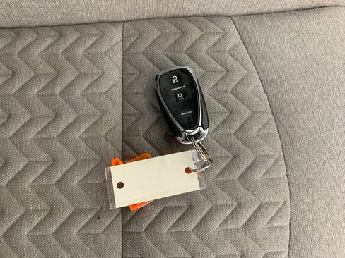 Used 2022 Chevrolet Equinox LS w/ LS Convenience Package FWD image 43