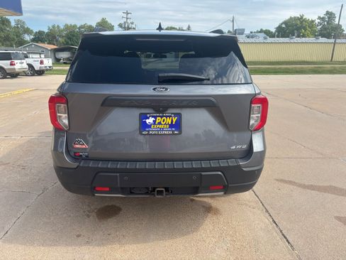 Used 2022 Ford Explorer Timberline AWD/4WD image 4