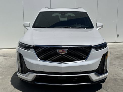 New 2025 Cadillac XT6 Premium Luxury w/ Platinum Package image 3